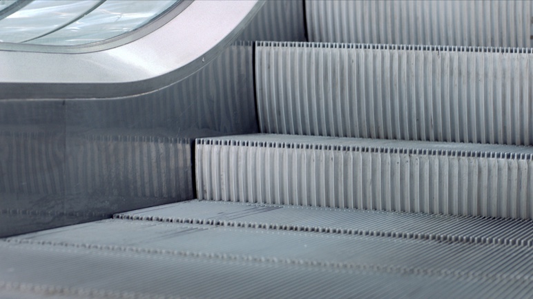 Unicredit - Escalators